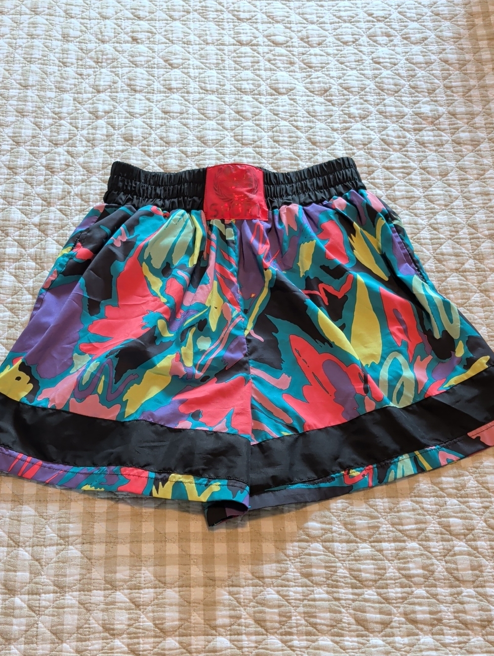 Vintage Urban Outfitters Multicolor Abstract Print Shorts with Black Trim